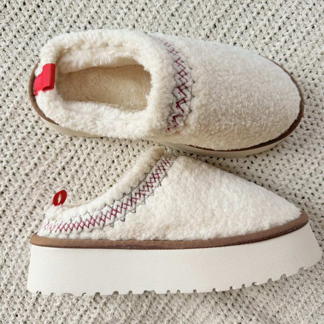 Claiere™| Elevated Sherpa Slippers